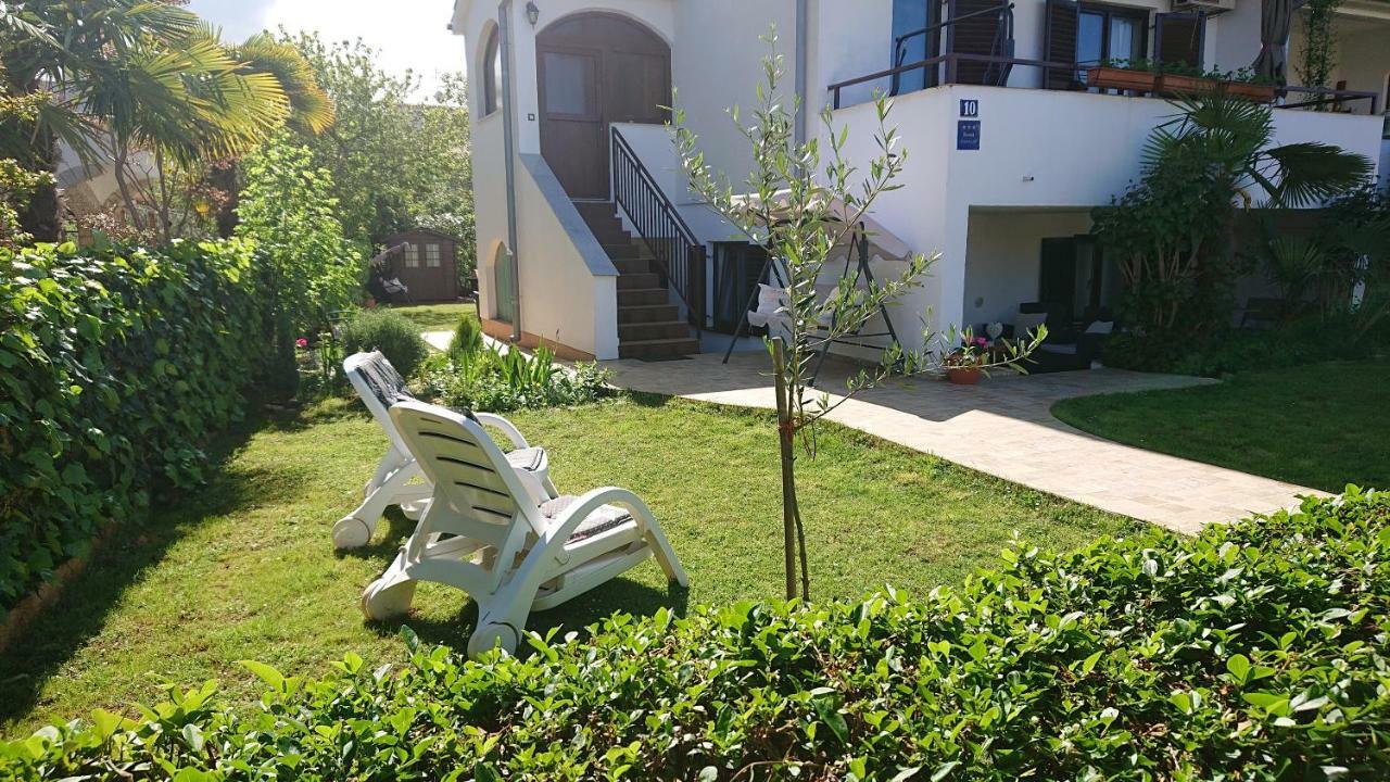 Apartment Devcic Пореч Екстериор снимка